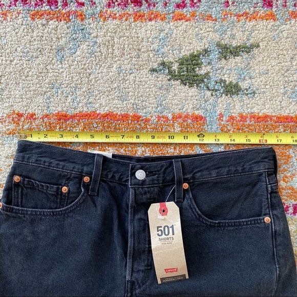 Levis 501 High Rise Cut Off Shorts - Picture 6 of 7